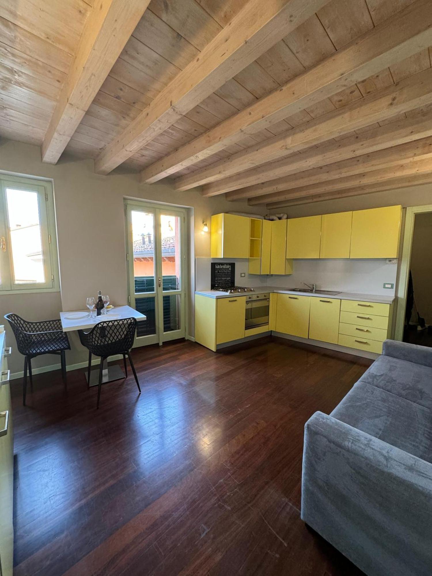 Splendid Apartment Desenzano del Garda Esterno foto